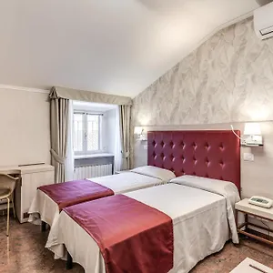 Milo 3*, Rome Italie